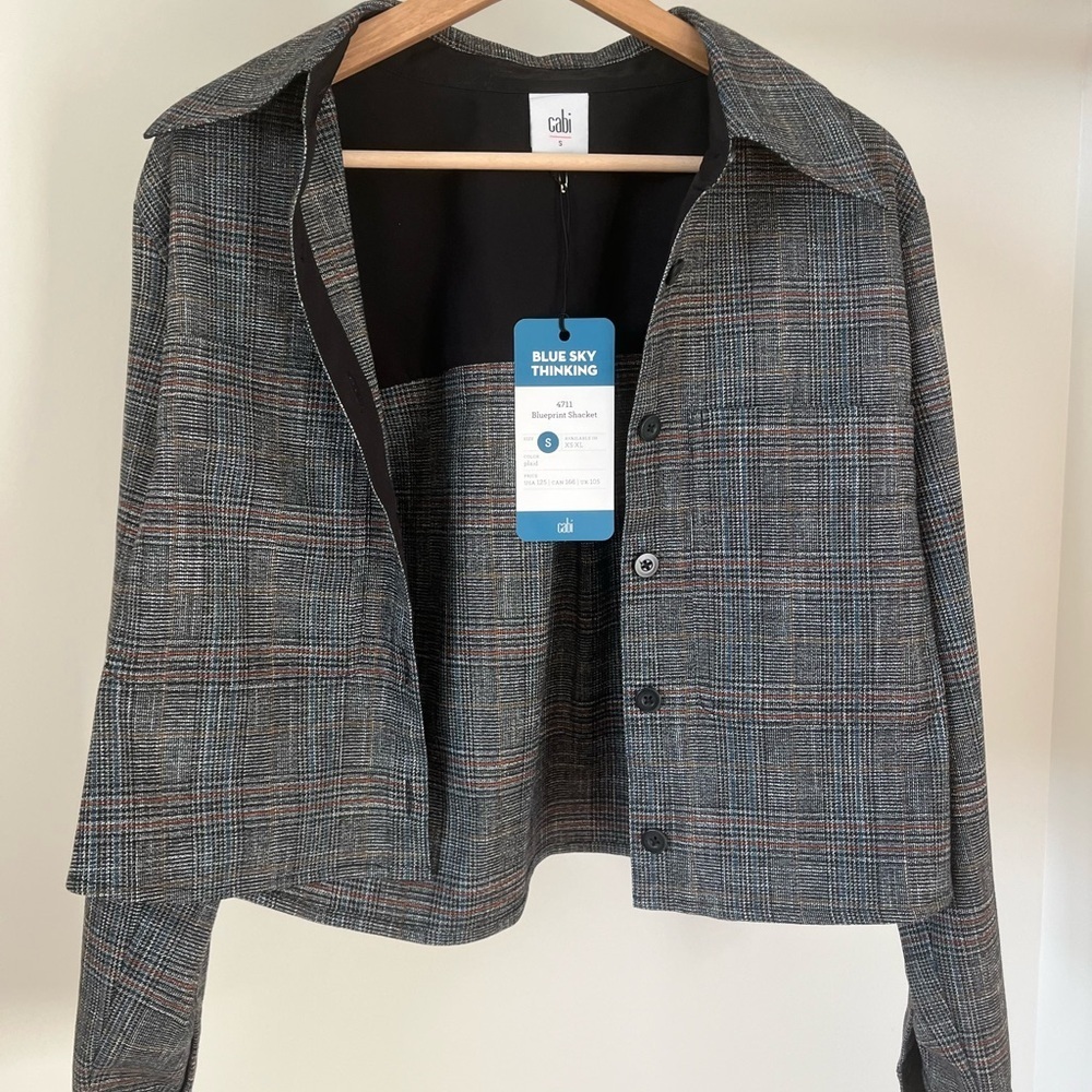 NWT Cabi Women's Gray Plaid Jacket Size Small - Picture 2 of 4